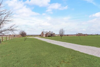 121 Hawk Ridge Rd, Decatur, TX 76234 - photo 4