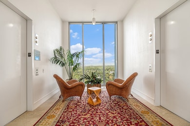 ELEVATOR LOBBY