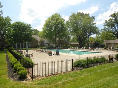Chowning Pool