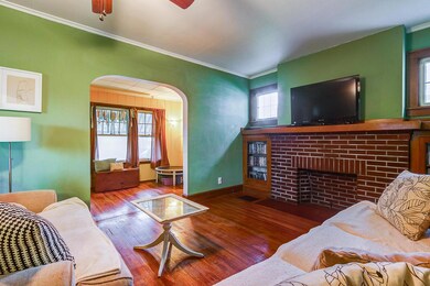 Living Fireplace Den
