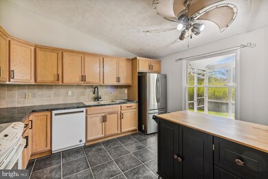 7148 Smooth Path, Columbia, MD 21045 - photo 3