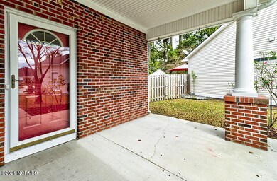 4305 Sunset Woods Dr, Wilmington, NC 28412 - photo 2