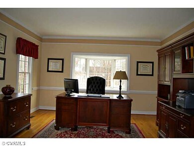 Executive Office/Suite - Office or Living room spa