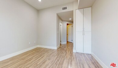 6260 W 3rd St unit 3-116, Los Angeles, CA 90036 - photo 4