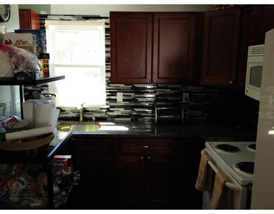 14 Linden St, Lynn, MA 01905 - photo 6