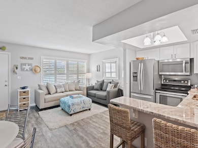 2800 Indian River Blvd unit F8, Vero Beach, FL 32960 - photo 6