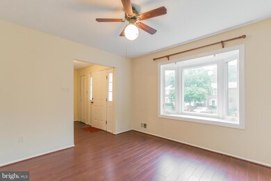 12006 Dove Cir, Laurel, MD 20708 - photo 4