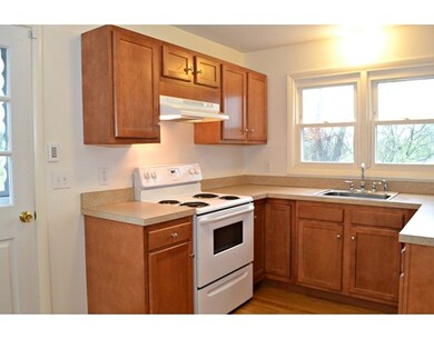 58 Bonnie Ave, Dracut, MA 01826 - photo 3