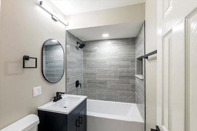 835 Ridge Ave unit 207, Evanston, IL 60202 - photo 4