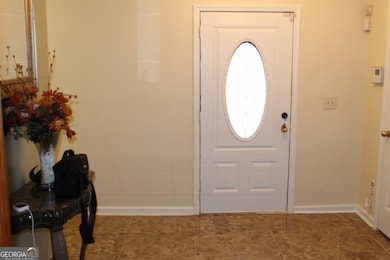 5574 Mccrossin Cir unit 6, Lithonia, GA 30038 - photo 3