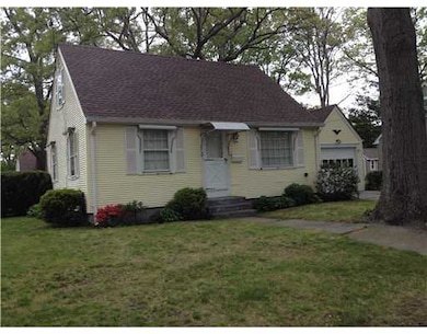 59 Earlham Way, Warwick, RI 02886 - photo 2