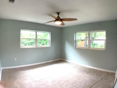 1402 N Fiske (12)