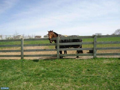 1605 Whitfield Blvd, Reading, PA 19609 - photo 6