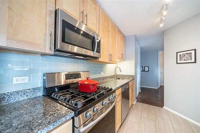 The Galaxy Towers unit 29H, Guttenberg, NJ 07093 - photo 4