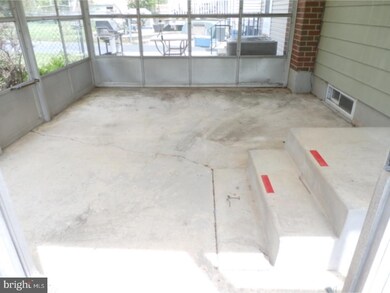 927 Lawnton Terrace, Glenolden, PA 19036 - photo 7