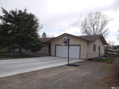 3320 Granada Ave, Winnemucca, NV 89445 - photo 2