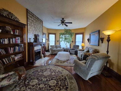 205 N Mulberry St, Eureka, KS 67045 - photo 5