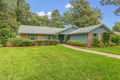 5219 Magnolia Oaks Ln, Jacksonville, FL 32210 - photo 5