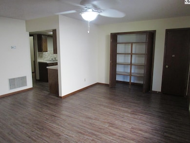 1801 E 24th Ave, Hutchinson, KS 67502 - photo 3