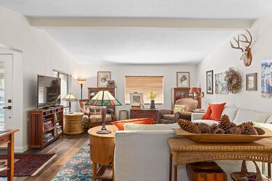 1851 Hickory Ln, Grants Pass, OR 97527 - photo 6