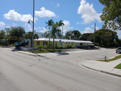 2919 Broadway, West Palm Beach, FL 33407 - photo 2