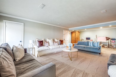 6353 Diamond Head Cir unit D, Dallas, TX 75225 - photo 6