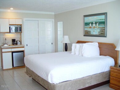 Room #930