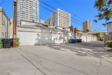 10372 Ashton Ave, Los Angeles, CA 90024 - photo 4