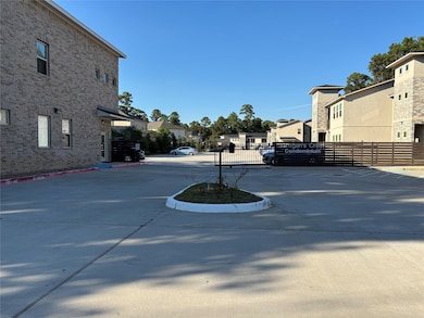 504 Nursery Rd unit 1209, the Woodlands, TX 77380 - photo 4