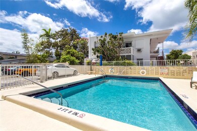 Byron Gardens Condominium unit 804, Miami Beach, FL 33141 - photo 6