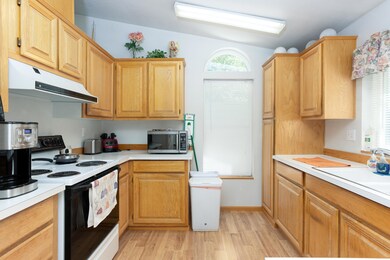 2439 NE Snow Willow-17