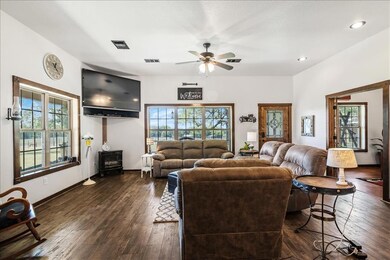 1022 County Road 4371, Decatur, TX 76234 - photo 6