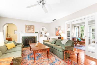202 Oglethorpe Blvd - WebSized-2