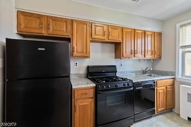 349 Bloomfield Ave unit 18, Verona, NJ 07044 - photo 5