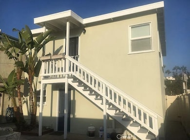 522 Clubhouse Ave unit 1/2, Newport Beach, CA 92663 - photo 2