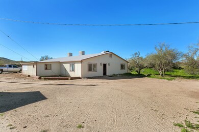 48056 N Coyote Pass Rd