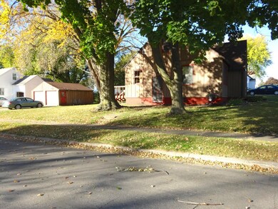 Side view & garage
