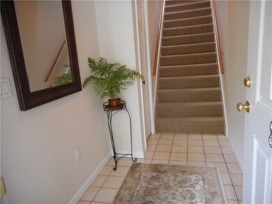 893 Halifax Dr, Warwick, RI 02886 - photo 4