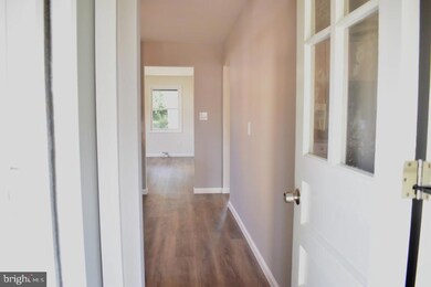 22 Hazel Ave, Halethorpe, MD 21227 - photo 4