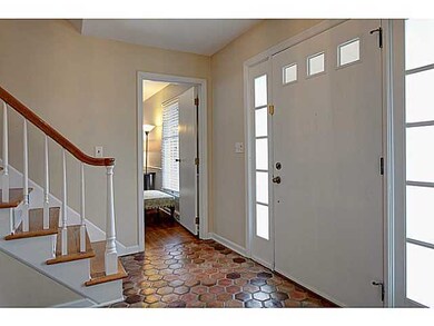 5812 Rocky Rill Rd, Columbus, OH 43235 - photo 2