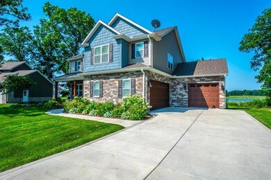 7045 Boardwalk Cir, Crown Point, IN 46307 - photo 3