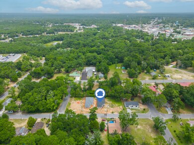 Close to Historic Main Street!
