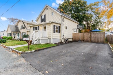 34 Rockway Rd, Peabody, MA 01960 - photo 2