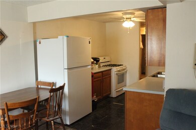 30059 Regent Rd, Wickliffe, OH 44092 - photo 6