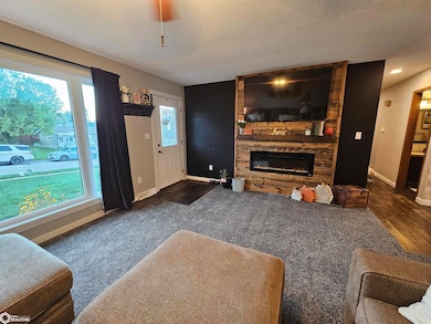 641 Alta Vista Dr, Carroll, IA 51401 - photo 6