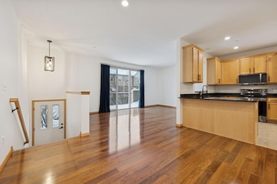 7539 Parkridge Way, Savage, MN 55378 - photo 2