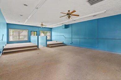 1415 E Fairview Ave, Johnson City, TN 37601 - photo 2