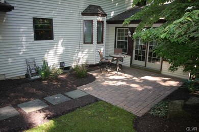 6464 Indian Creek Rd, Zionsville, PA 18092 - photo 5