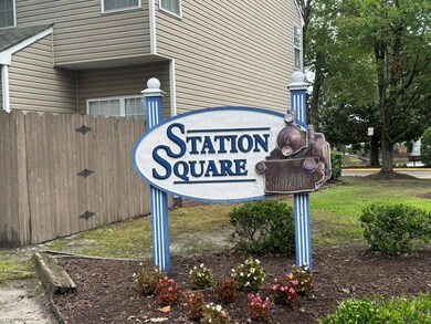 606 Railway Ct, Chesapeake, VA 23320 - photo 2