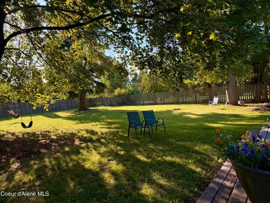 704 S Merton Ave, Sandpoint, ID 83864 - photo 3